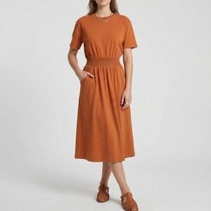 Elegant Orange Midi Dress